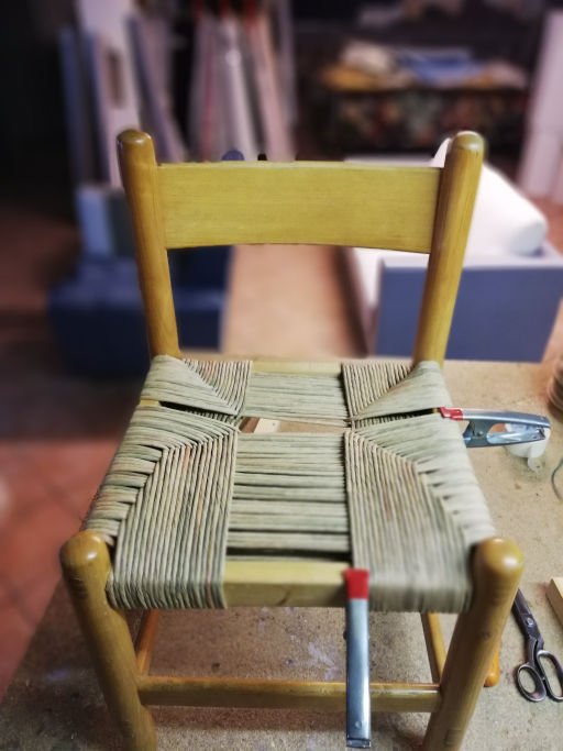 Restyling sedia con corda